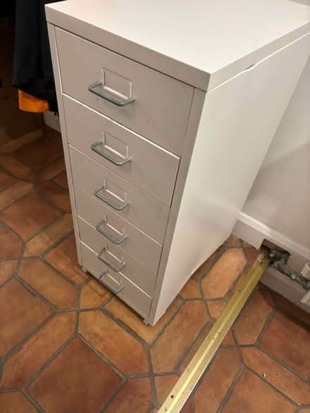 Photo of free Drawer unit (Scarborough) #2