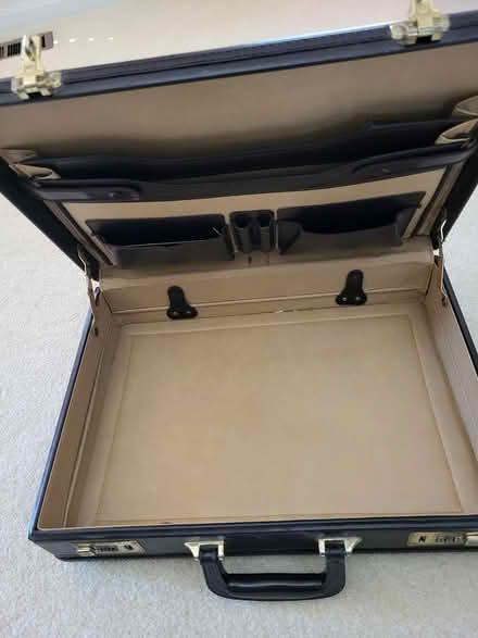 Photo of free Lightly used briefcase (Near Redland Park. 20855) #1