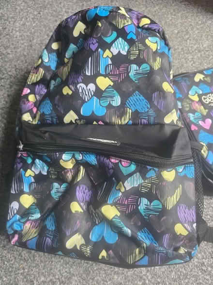 Photo of free Children school bag (M8) #3