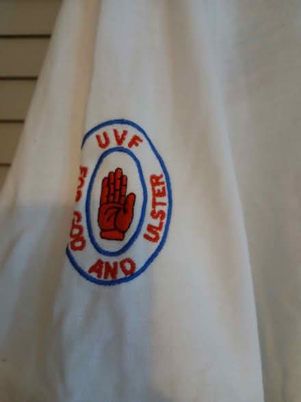 Photo of free old rangers top (G67) #3