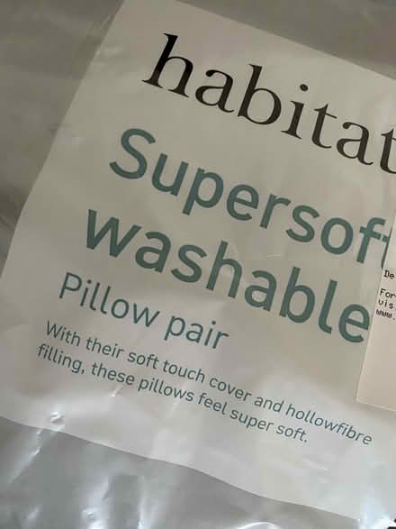 Photo of free Brand new pillow (DE56) #3