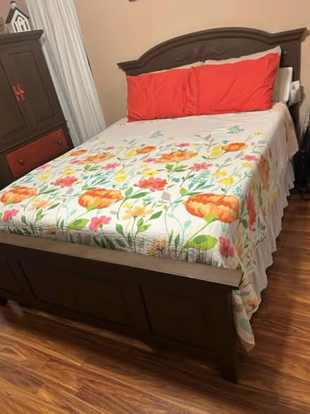 Photo of free Queen bedroom set (Royal Palm Beach) #1