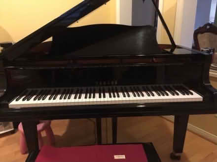 Photo of free Grand piano baby (Garrett county freecycle) #3