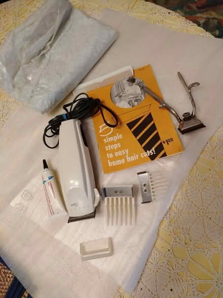 Photo of free Hair cutting kit (Downsview) #1