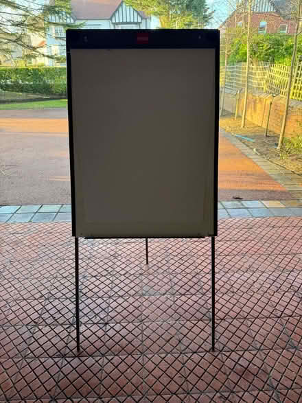 Photo of free White board (Southport PR8) #1