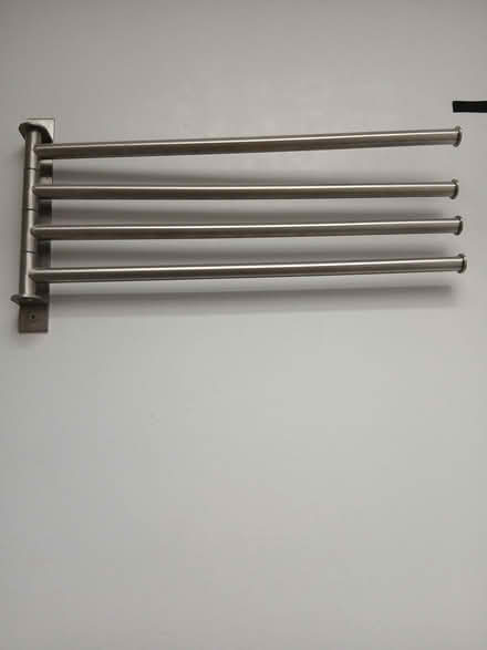 Photo of free Towel rail (Bear Flat) #1