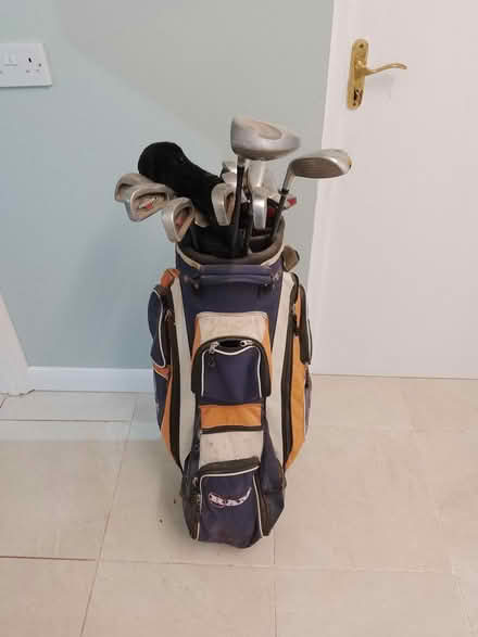 Photo of free golf bag and trolly (hookhills paignton) #3