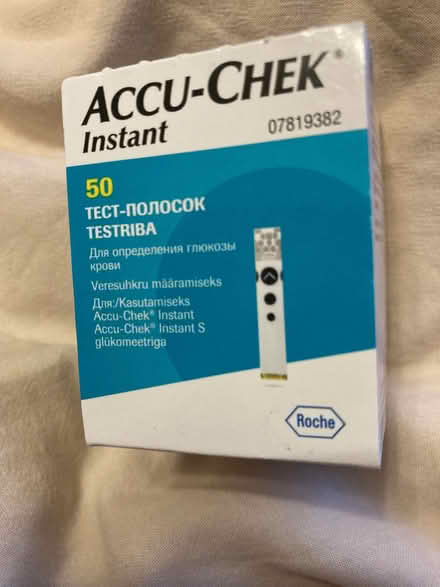 Photo of free Accu-chek instant blood glucose test strips (Stump Cross HX3) #1