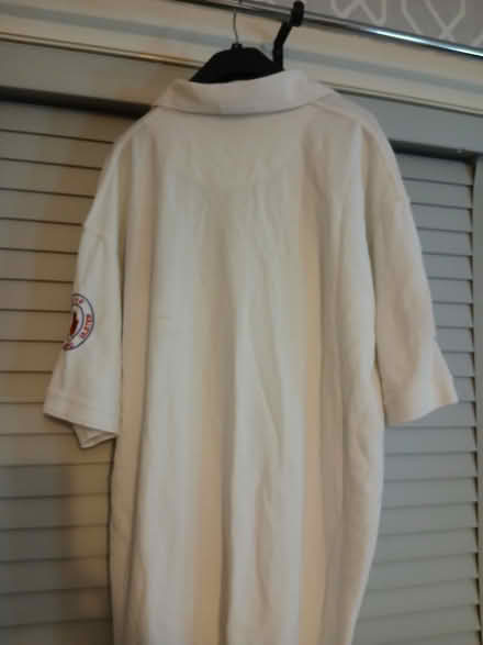 Photo of free old rangers top (G67) #1