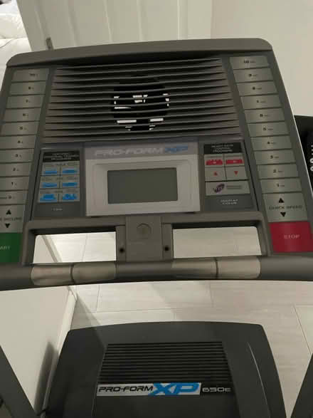 Photo of free Treadmill (Cr. Valley & golden lantern) #4