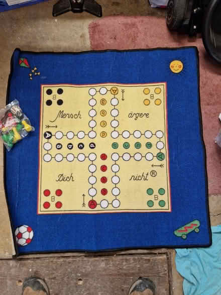 Photo of free Carpet board game (LU6 North Dunstable) #1