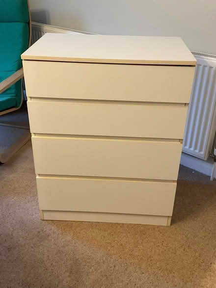 Photo of free White chest of drawers (World's End RH15) #1