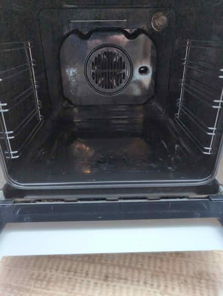 Photo of free Built in twin oven (WR2 St Johns, Worcester) #2