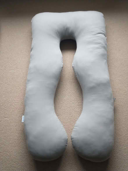 Photo of free Pregnancy Support Pillow (Loughton IG10) #1