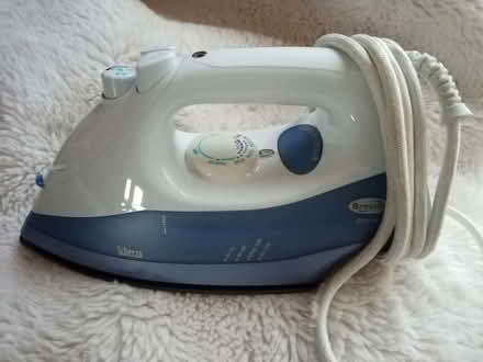 Photo of free steam iron (Markinch KY7) #1