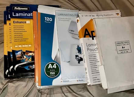 Photo of free A4 laminating pouches (Earley RG6) #1