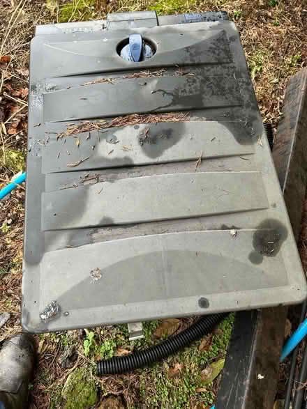 Photo of free Oase Biotech pond filter (Haldens AL6) #3