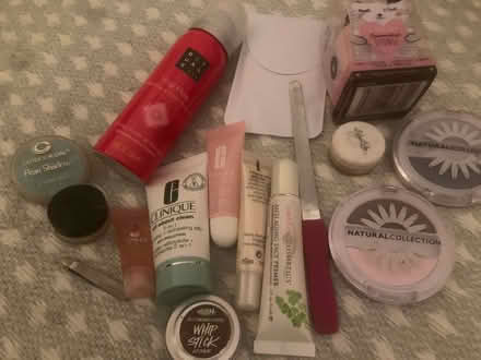 Photo of free Used & unused make up/toiletries (Lye Valley OX3) #1