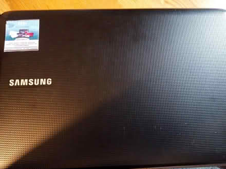 Photo of free Samsung laptop with 2 batteries (Torre road. LS9) #1