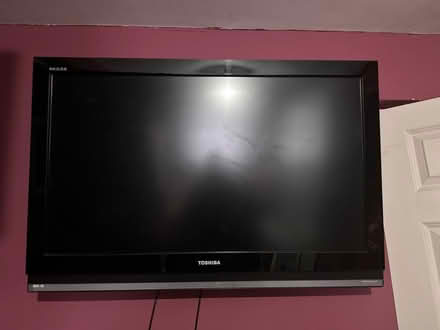 Photo of free Toshiba Regza TV 37” (Chelmsley Wood, B37 7) #1