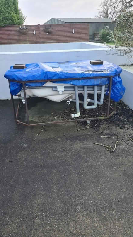 Photo of free 4 Seater Fibreglass Jaccuzzi (Ferns, Enniscorthy) #1