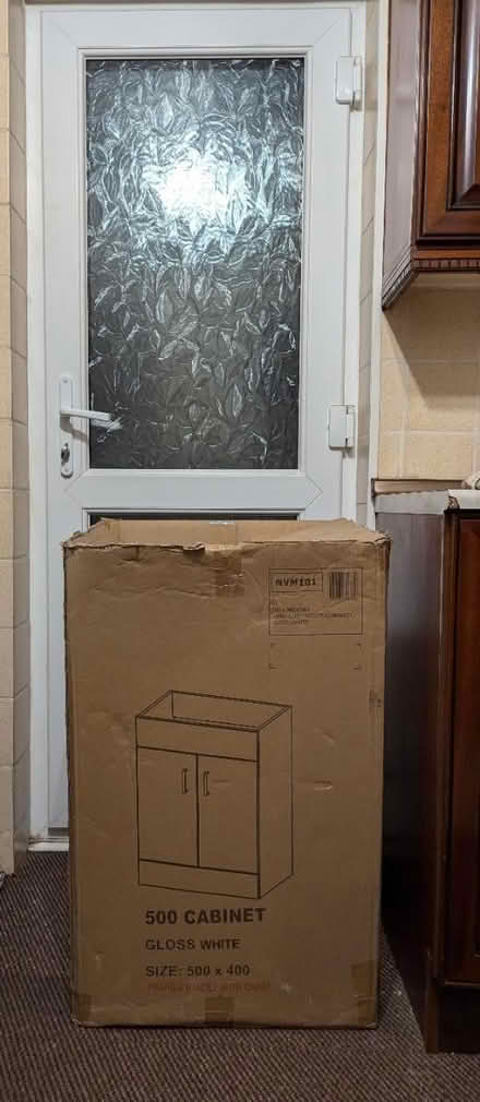 Photo of free Large box suitable for moving (Bishop's Stortford CM23) #1