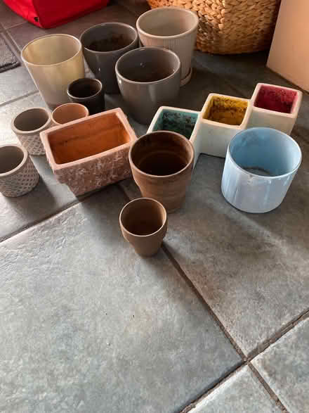 Photo of free Assorted, ceramic and glass pots (Reading, off West st) #3