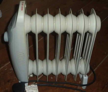 Photo of free Oil filled Radiator, small (Boscombe, BH5) #2