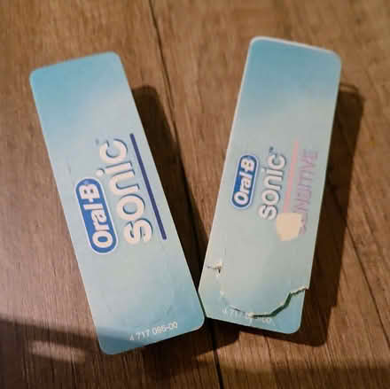 Photo of free Oral B Sonic brush heads (Camberley GU15) #2