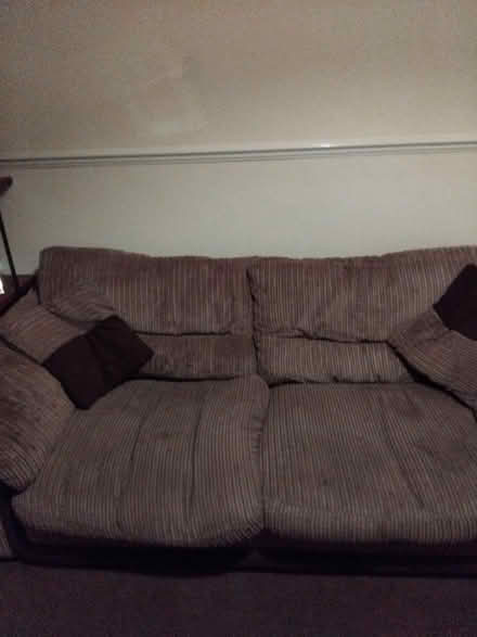 Photo of free X2 sofas (Da10 0aw) #1