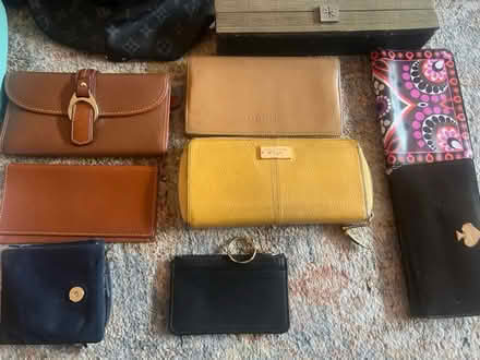 Photo of free wallets, perfume, jewelry cases (Upper West Side) #2