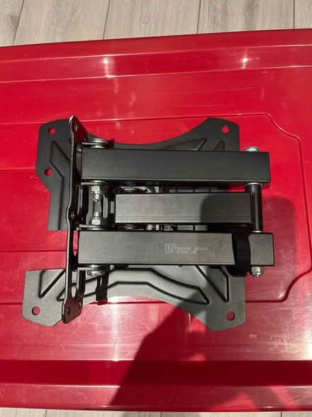 Photo of free Small TV Wall mounted bracket (Winnersh RG41) #1