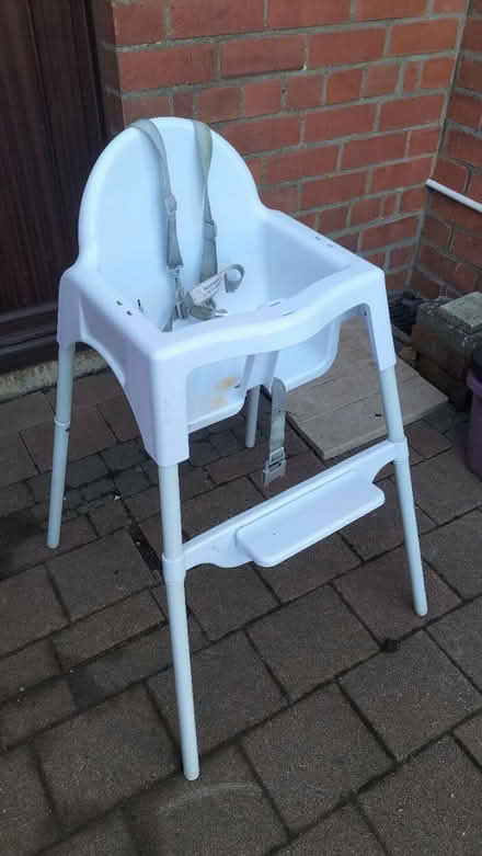 Photo of free Small highchair - no tray (Belfast BT11) #1