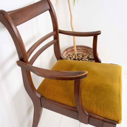 Photo of free Vintage wooden chair with arms and olive upholstery (World's End RH15) #3