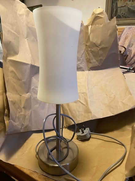 Photo of free Table lamp not working (Finsbury Park N4 2QQ) #1