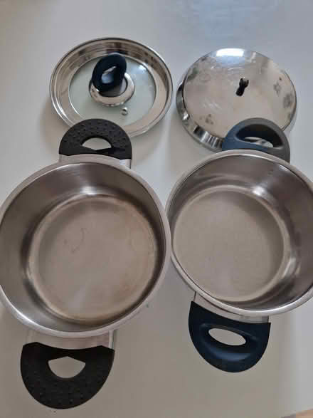 Photo of free 2 x pots with lids (Bromley/Bickley BR1) #1