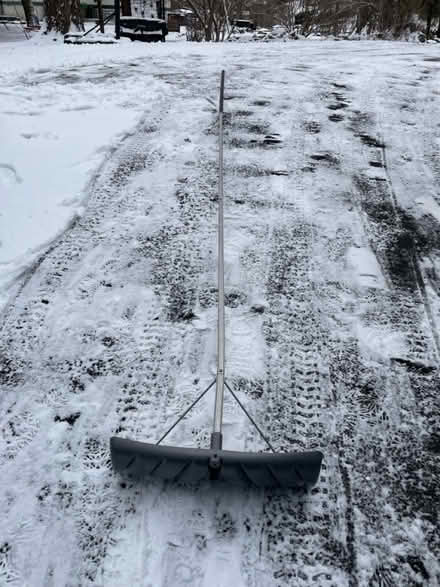 Photo of free Roof rake (Westchester) #2