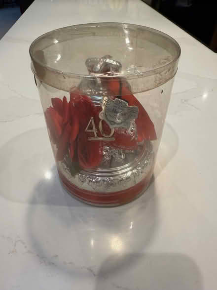 Photo of free Ruby 40th wedding anniversary musical ornament/gift (Marshalswick AL1) #2