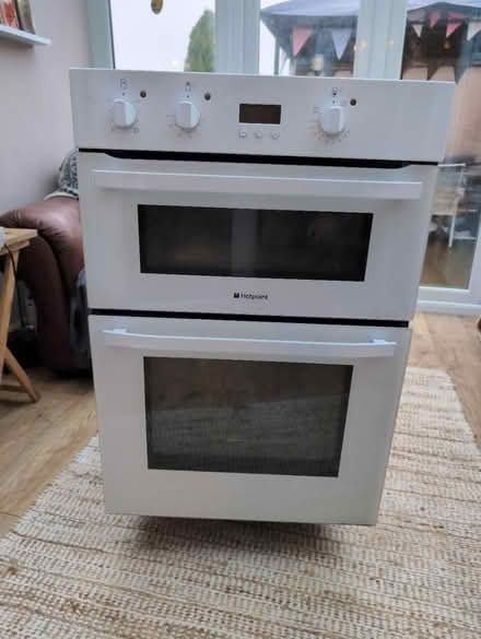 Photo of free Built in twin oven (WR2 St Johns, Worcester) #1