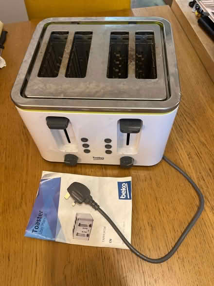 Photo of free Beko 3 slice toaster (Cumnor Hill OX2) #1