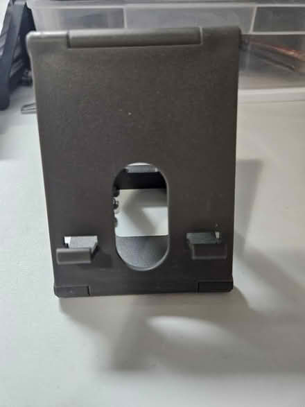 Photo of free 1 Phone Stand (Richmond Hill) #2