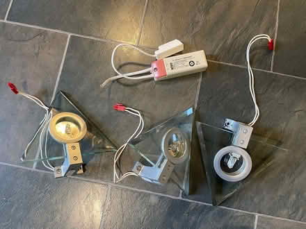 Photo of free Under Cupboard kitchen lights (Greaves LA1) #1