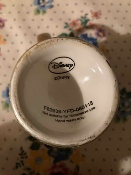 Photo of free Disney Chip mug (The Inch EH16) #3