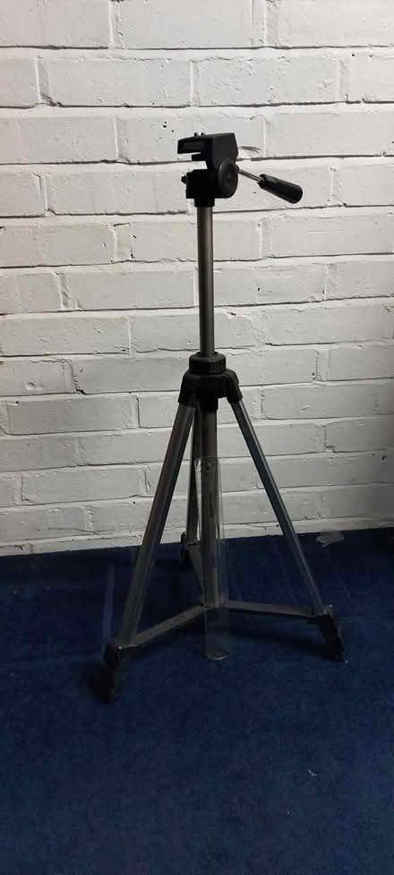 Photo of free Small tripods (ME17 Coxheath) #2