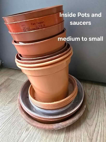 Photo of free Plant pots (Elmers End BR3) #1