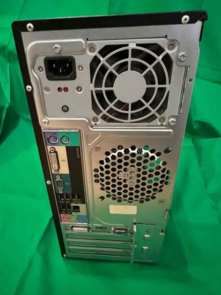 Photo of free Dell Desktop Vestro 430 - Working (PC only) (Hayes UB3) #4