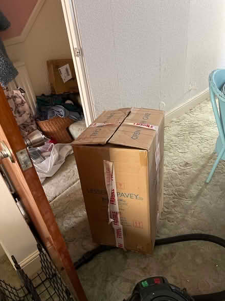 Photo of free Large cardboard box (Newton Abbot) #1