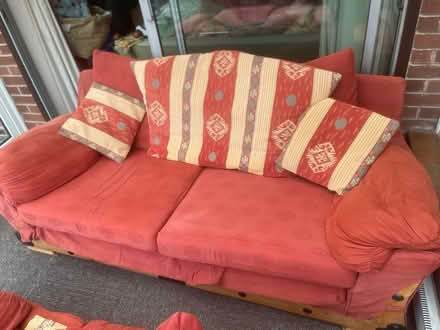 Photo of free Large sofa (Derby Road Ilkeston de7 5) #1