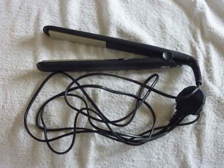 Photo of free Remington Hair Straighteners. (Westwood BA15) #2