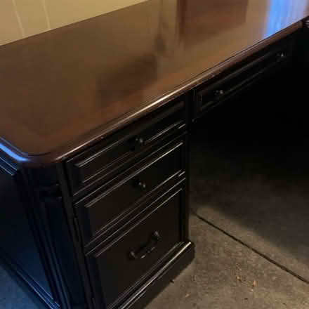 Photo of free Large corner desk (Northwest Indianapolis) #3